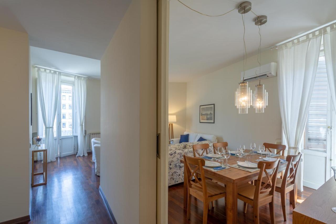 - Novella Balcony Firenze